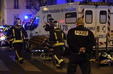 Все жертвы кровавых терактов в Париже опознаны