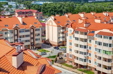 Застройщики рассказали, как изменились цены и спрос на новые квартиры в Киеве