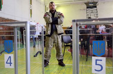 Выборы в Мариуполе и Красноармейске прошли без значительных нарушений - МВД