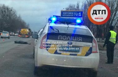 В Киеве автобус насмерть сбил пешехода-нарушителя