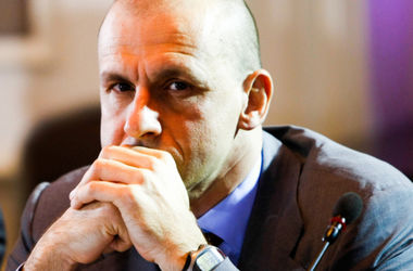 Почему Константин Григоришин хочет занять кресло главы АП - СМИ
