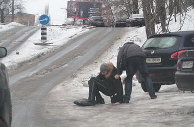 Полиция предупреждает: завтра на дорогах под Киевом будет опасно
