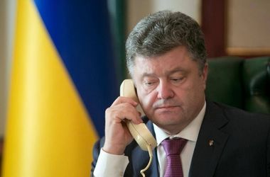 Порошенко потребовал от Путина отпустить Савченко и Сенцова
