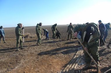 Как на границе Крыма создают крымскотатарский батальон