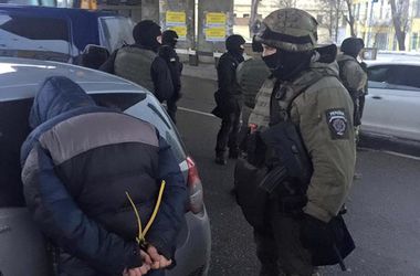 В Киеве поймали две банды угонщиков