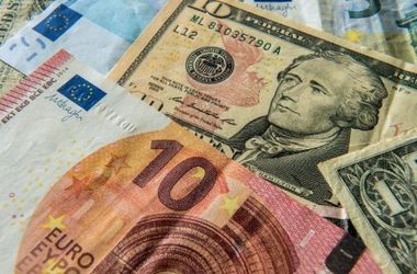 Курс доллара и евро в Украине резко взлетел