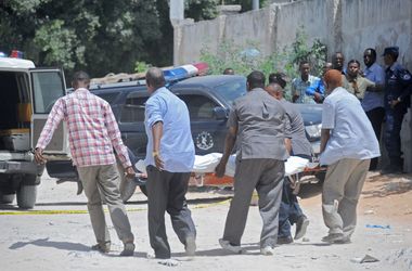 В Сомали боевики напали на отель рядом с президентским дворцом