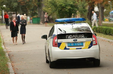 В Одессе пьяный полицейский на служебном автомобиле отказался пройти тест на алкоголь