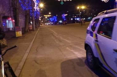 Пьяный чиновник на авто с "синими" номерами устроил ДТП в центре Хмельницкого