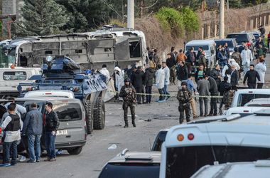 В Турции число погибших полицейских из-за взрыва возросло до 7 человек  