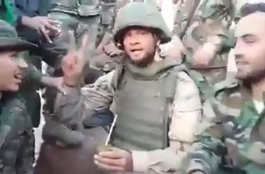 В Сети появилось видео российского солдата с террористами из Хезболлы (видео) 