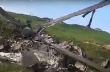Появилось видео сбитого в Карабахе азербайджанского вертолета