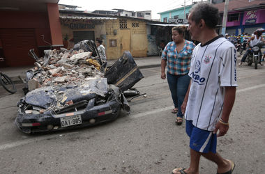 Количество погибших во время землетрясения в Эквадоре возросло до 233 человек