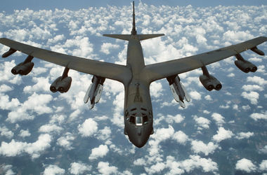 Стратегическая авиация США возобновила авиаудары по целям ИГИЛ в Ираке и Сирии