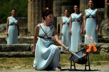 В Греции состоялась торжественная церемония зажжения огня Олимпиады-2016