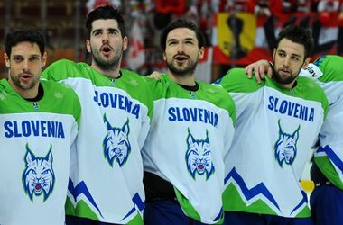Сборная Словении вышла в топ-дивизион чемпионата мира по хоккею