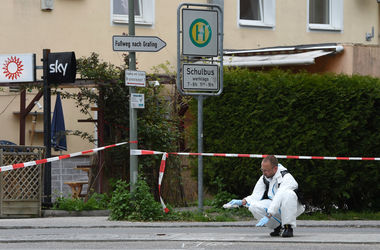 Полиция установила личность мужчины, устроившего резню на вокзале в Германии