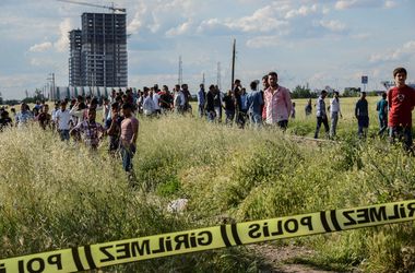 При взрыве в Турции три человека погибли, более 20 - получили ранения