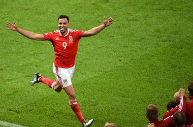 Евро-2016: сборная Уэльса сенсационно вышла в полуфинал
