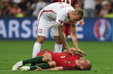 Евро-2016: Пепе может пропустить полуфинальный матч против Уэльса