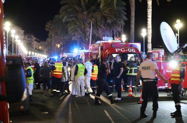 Полиция Франции просит не публиковать кадры с места трагедии
