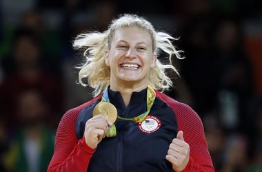 Американская дзюдоистка Кайла Харрисон стала двукратной олимпийской чемпионкой