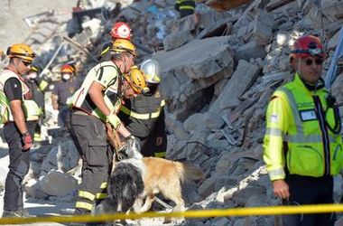 Число жертв землетрясения в Италии продолжает неумолимо расти