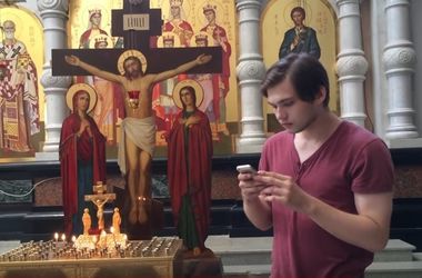 Митрополит Кирилл попросил освободить российского блогера, ловившего покемонов в церкви