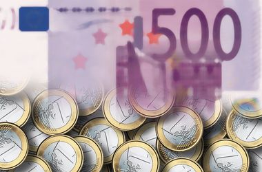 Курс евро пробил отметку в 30 гривен