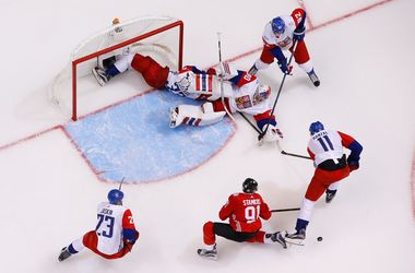 Сборная Канады разгромила Чехию на Кубке мира по хоккею