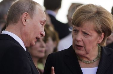 Меркель призвала Путина наладить перемирие на Донбассе 
