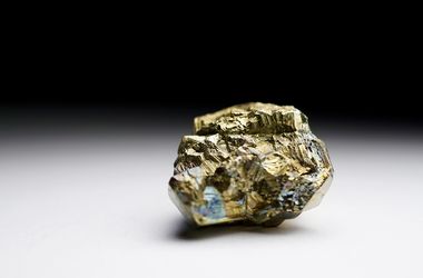 Астрономы выяснили, откуда взялось золото на Земле