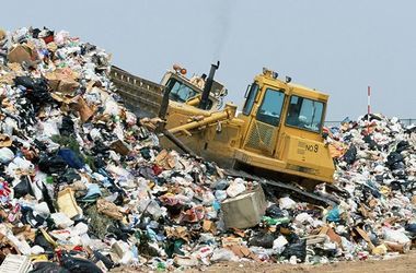 Львовский мусор несанкционированно выбросили в Полтавской области