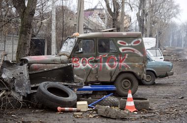Ситуация на Донбассе: четверо военных получили ранения, двое контужены