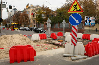 В Киеве ограничат движение на двух улицах