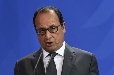 Олланд напомнил Трампу о проблемах в Сирии