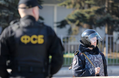 Эксперт об украинских "диверсантах" в Крыму: ФСБ скачет на граблях тупого вранья и подтасовок
