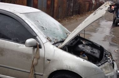 В Киеве мужчина чуть не сгорел в собственном гараже