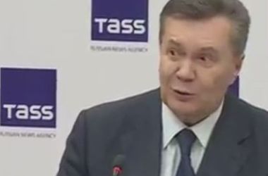 После допроса Янукович даст пресс-конференцию, на которой пообещал раскрыть "кое-какую интересную информацию"