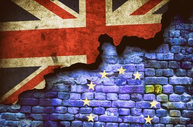 Франция и Ирландия подгоняют Великобританию с Brexit 