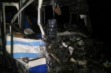В Львовской области столкнулись грузовик и автобус: есть жертвы