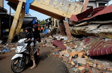 В Индонезии снова произошло землетрясение