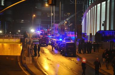 При стрельбе у ресторана в Стамбуле пострадали два человека