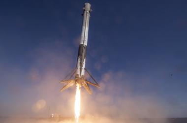 SpaceX сообщила об успешном запуске Falcon-9