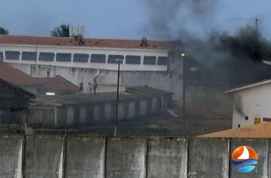 Во время тюремного бунта в Бразилии погибли более 30 человек