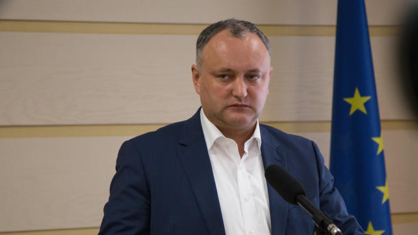 Молдавский премьер отказался отозвать посла в Румынии по требованию президента