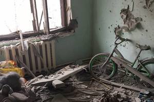 Руины и пустота: боевики накрыли Авдеевку залпами "Градов" и танков