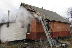 Пожар унес жизни двух человек в Житомирской области