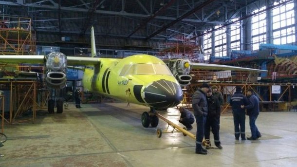 От покраски до запуска моторов. размещено новое видео украинского самолета Ан-132D