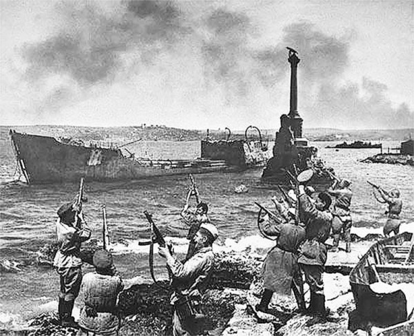 Памяти победы над нацизмом во Второй мировой войне: самые значимые бои украинских фронтов, фото-7